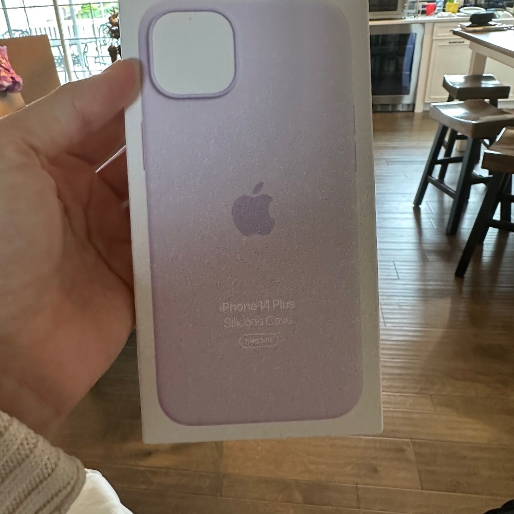 IPhone 14 plus silicon case